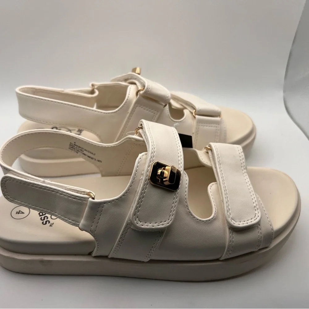 Art Class Cream Kids Sandals with Gold Buckle
